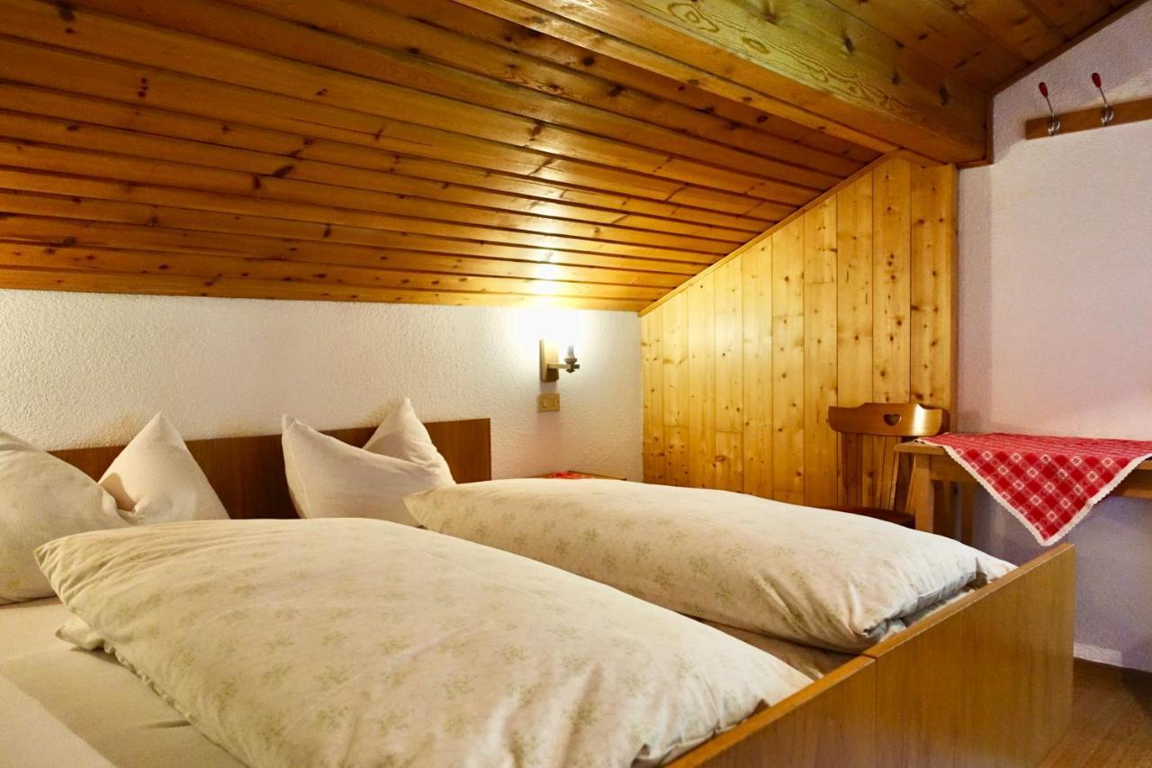 Apartament Ciasa Preroman Mansarde San Martino in Badia Zewnętrze zdjęcie